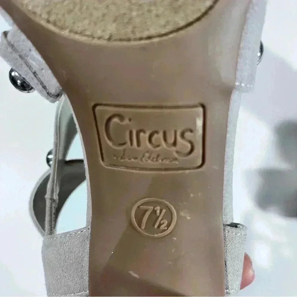 SAM‎ Edelman Circus Sandal Womens 7.5 Grey Leather Buckle Block Heel Studs - Picture 8 of 8